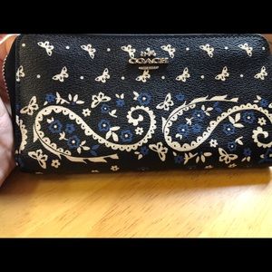 Coach wallet